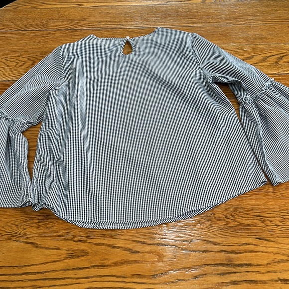 Stem & Vine black/white check top, embroidered sleeves. Size Large. - Picture 12 of 13